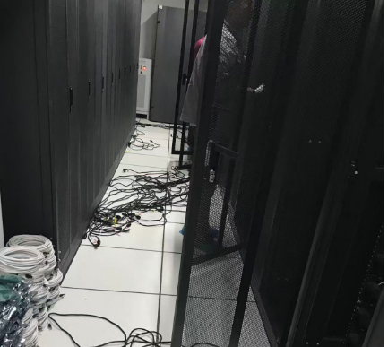 全国任意城市100M独享服务器托管